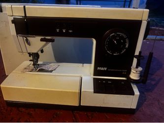 PFAFF Sewing Machine