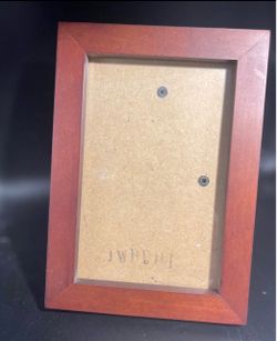 Cherrywood 4x6” Picture Frame