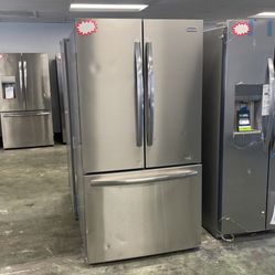 Frigidaire Gallery French Door Refrigerator XAV5