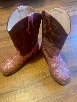 Girls pink boots