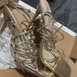 2 Pairs High Heels 7.5 