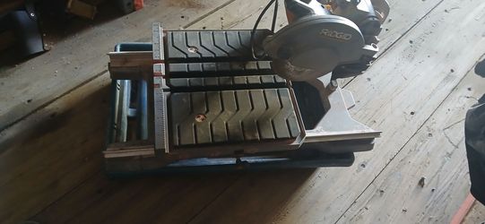 Tile saw
