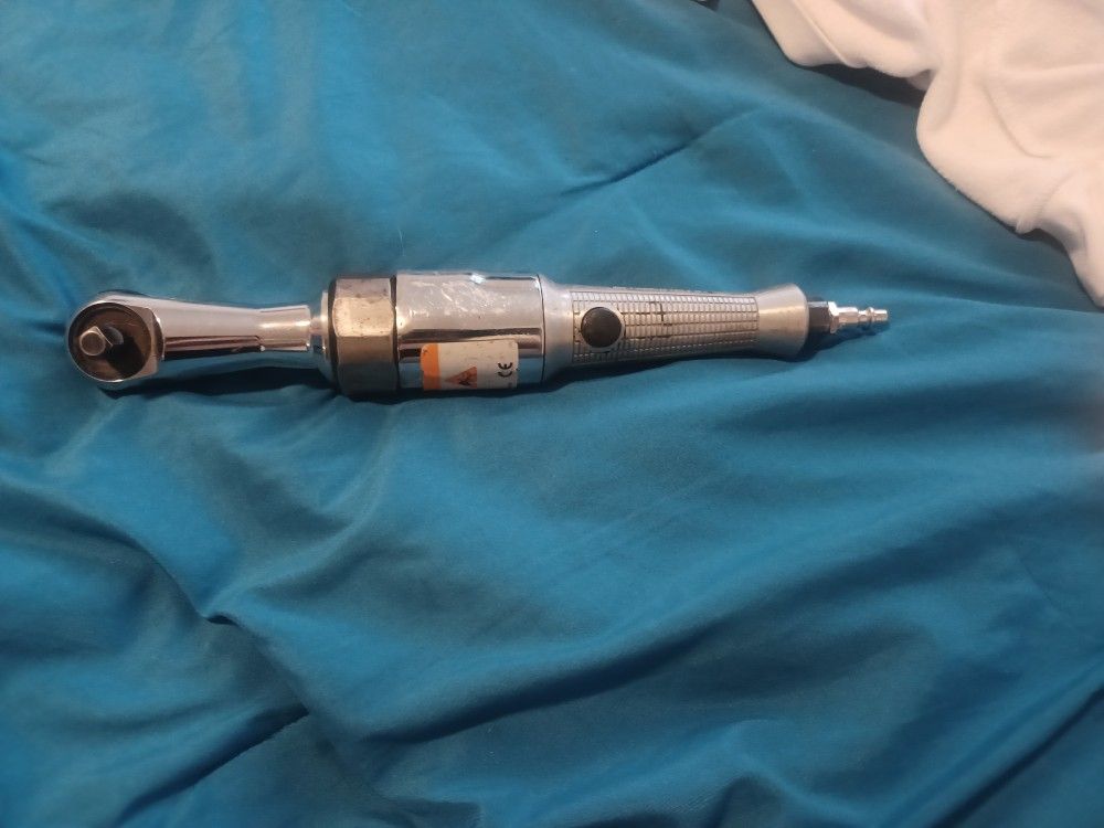 Heavy Duty Air Ratchet Wrench