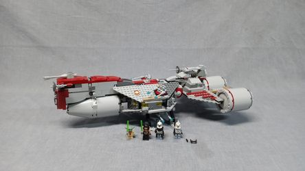LEGO 7964 Star Wars Frigate With Minifigures Clone Commander Wolffe Wolfpack trooper for Sale in Anaheim, CA OfferUp