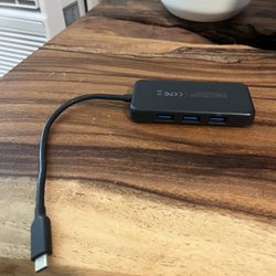 Premium 4-1 USB - C Hub 1C3A