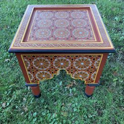 Moroccan hand painted square table, Coffee And able End Table/Imports