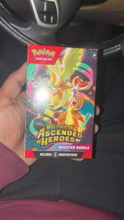 ASCENDED HEROS BOOSTER BUNDLE