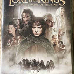 The Lord of the Rings: The Fellowship of the Ring (Two-Disc Widescreen Edition)