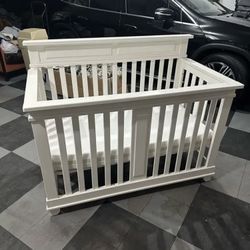 Baby Crib 