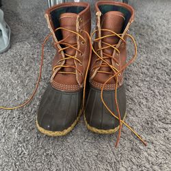 LL Bean Women’s Snow Boots Size 8