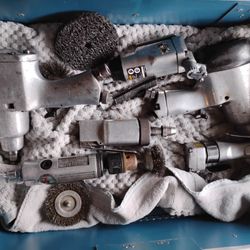 Husky Compressor And Air Tools 