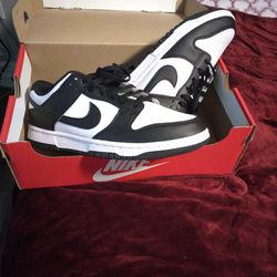 Nike dunk low next nature