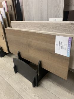 $1.39 sq/ft Vinyl 8mm Flooring 