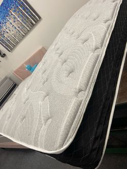 Twin mattress