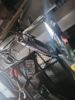 2008 Eacalade Door Handles