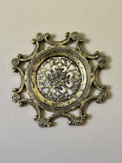 Wall mirror