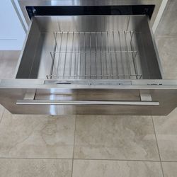 WOLF Oven with warmer