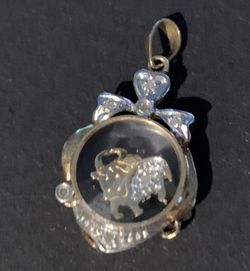 10 Kt. Gold And Cubic Zirconias Zodiac “ Taurus “ Rotating Sign Pendant