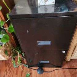 Metal File Cabinet 
