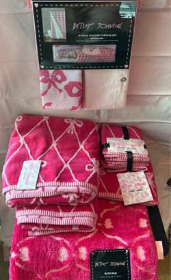 BathSet Betsey Johnson Rows of Bows Pink Coquette Bathroom Set NWT
