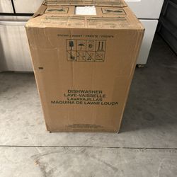 Whirlpool Dishwasher Brand new (Price Is $350)