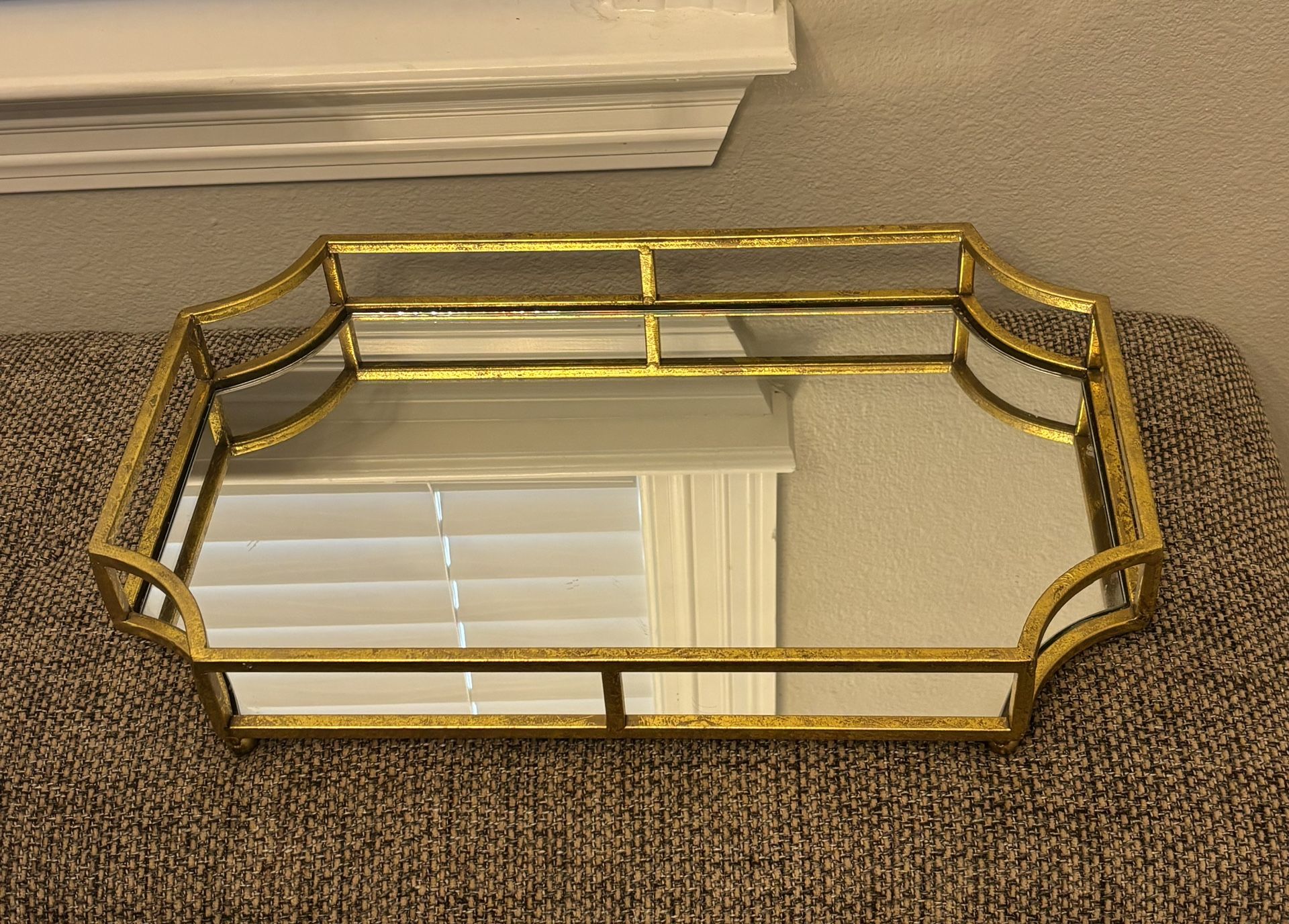 Center Piece Tray