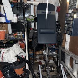 Inversion Table Heavy Duty 75$