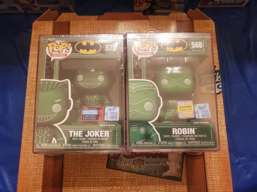 Joker And Robin LE Funko Pops