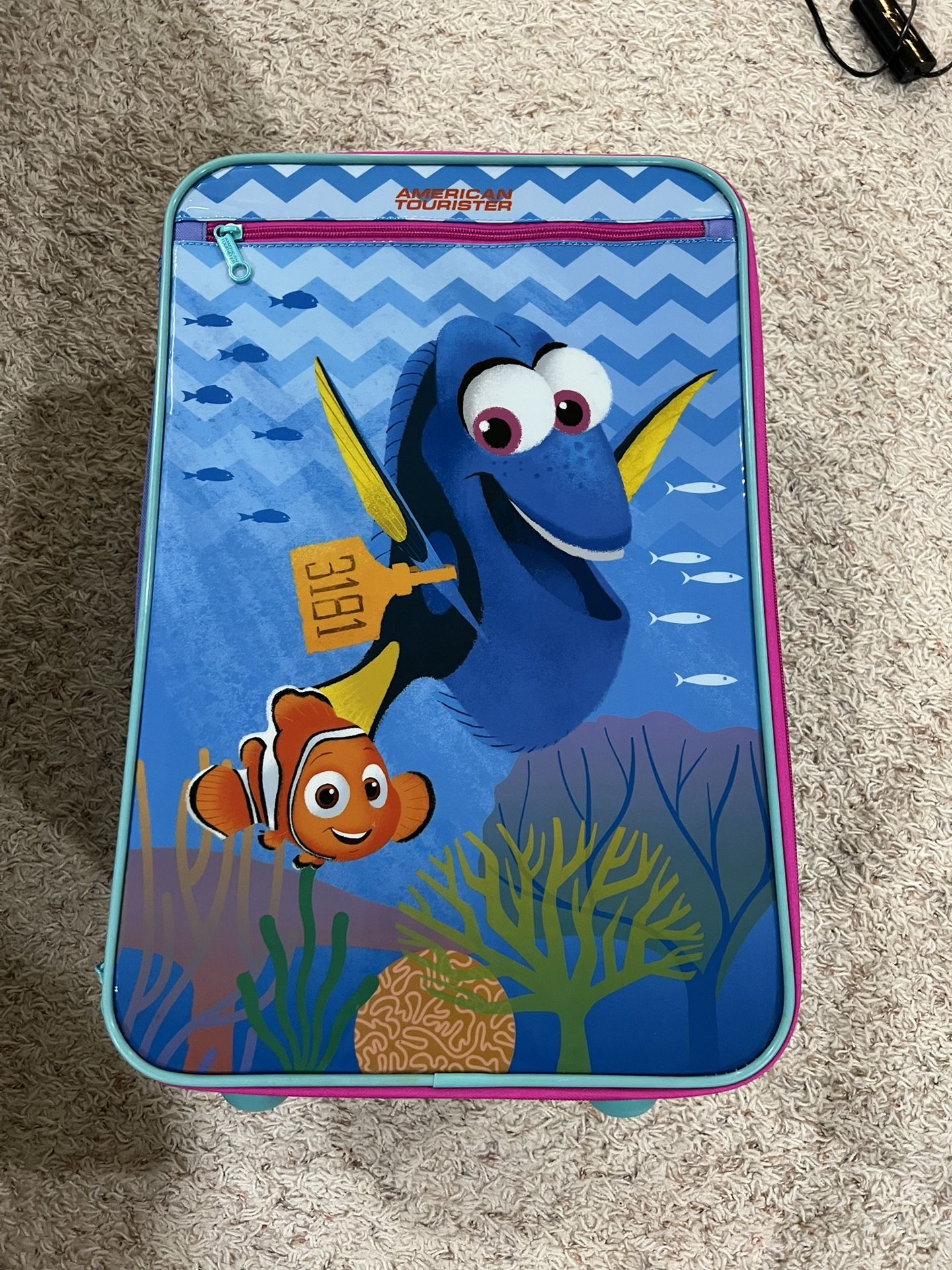 American Tourister Finding Nemo Kids Suitcase
