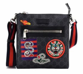 Gucci GG Supreme Crossbody Messenger Bag