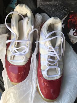 original jordan 11 varsity red