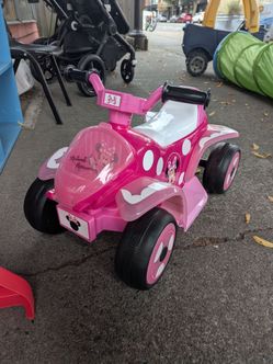 Minnie Mouse pink power wheels powerwheels toddler ride on toy