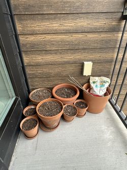 9 Clay Pots With Soil