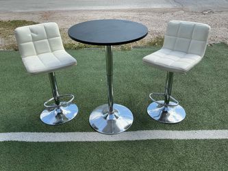 Cocktail table with chair