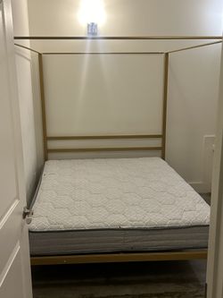 Gold Queen Canopy Bed and Mattress 