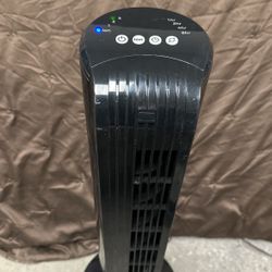 Lasko Oscillating Tower Fan 3 Speed w/ Timer Ion 120V 60Hz 0.4A T32202