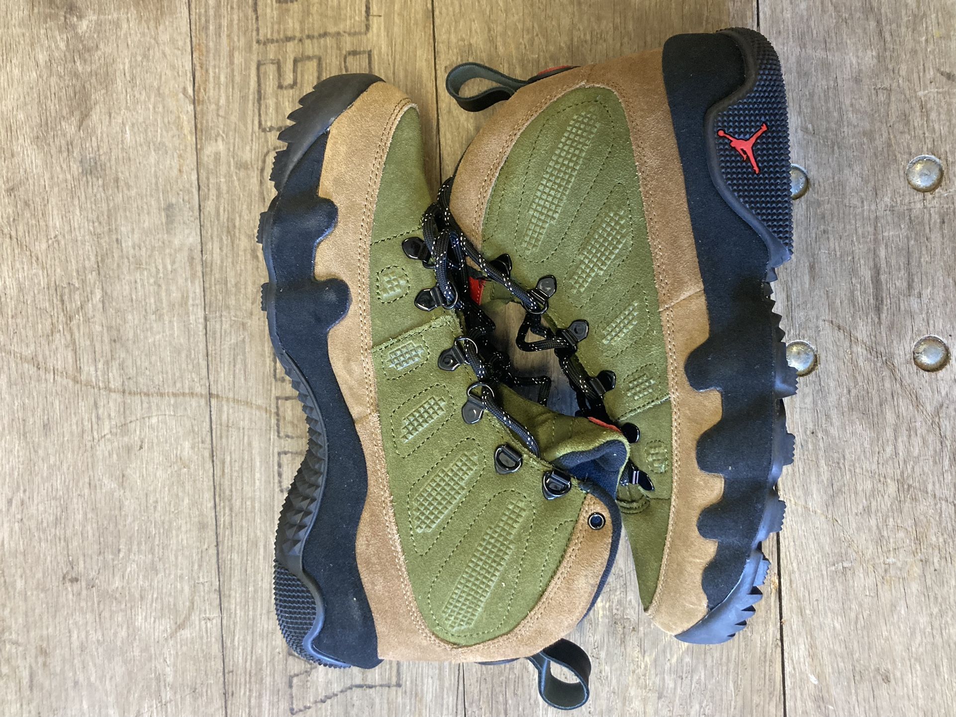 Air Jordan 9 Sneaker Boot Size 8 New 