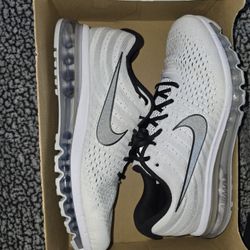 Nike AIR Max 2017