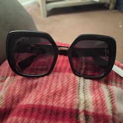 Burberry Sunglasses Black