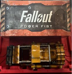 Fallout Power Fist Replica