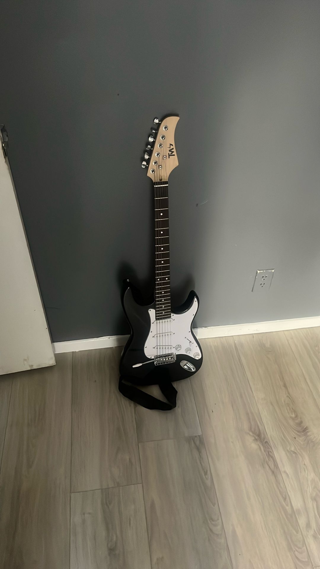 Electric Guitar 