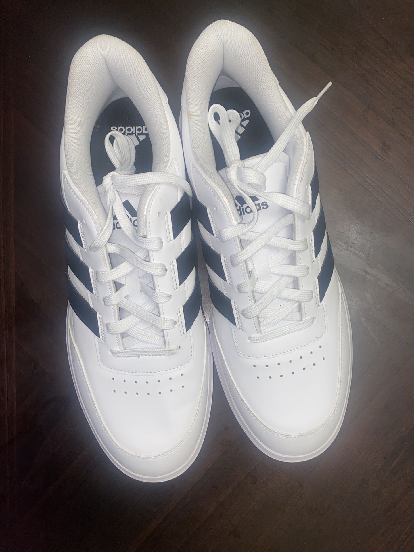 Men’s Adidas Size 14