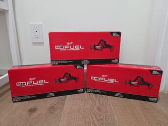 Milwaukee M18 FUEL Hackzall 2719-20 (Nueva en Caja Sellada / Brand New in Sealed Box)Firm price