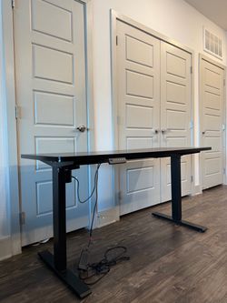 60x30 Electric Standing Desk
