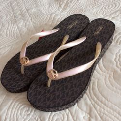 Michael Kors Ladies Mk Signature Flip Flop Sandals 