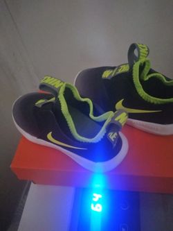 Toddler Nikes Size 7
