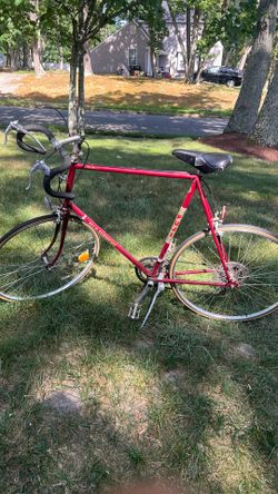 1983 Fuji Supreme