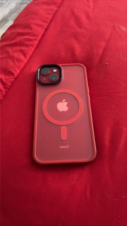 Apple iPhone (PRODUCT)RED with MagSafe Case