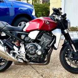 2019 CB1000R Like New 