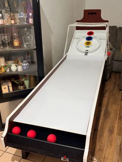 Skee-Ball Arcade Rolling Ball Game